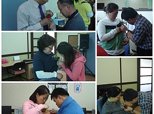 스승의 날 자원봉사자 카네이션 제공