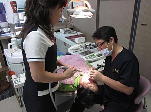 무료의치지원을 하였습니다.