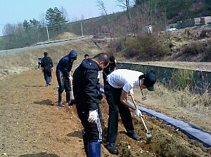 드디어 농사활동이 시작되었습니다.