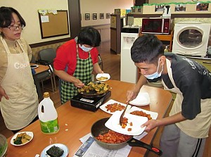 10월 도움반 요리활동 (소시지야채볶음)