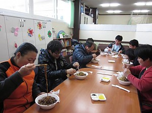 점촌반점 짜장면 후원 - 2012. 2. 23(목)