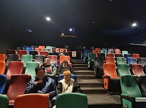 해냄반 영화관람