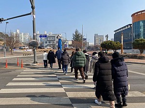 해냄반 대중식당 이용