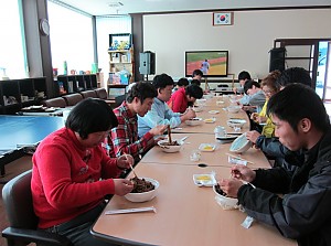 점촌반점 - 센터이용자 중식(짜장면) 후원