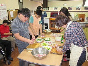 문경약돌돼지 후원 - 센터이용자 중식 제공