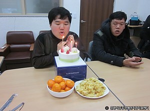 도움반 1월 생일행사(강정빈)