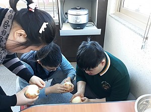 1월 도움반 요리활동(순두부찌개)