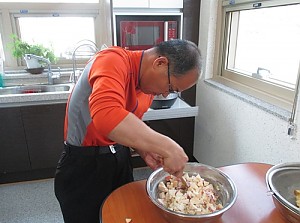 10월 자립반 요리활동(순두부찌개)